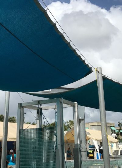 Outdoor shades custom upholstery and shade structures in San Juan, PR: shade sails, tension systems, and outdoor curtains by Sand Sea and Air. Style, comfort, and sun protection.